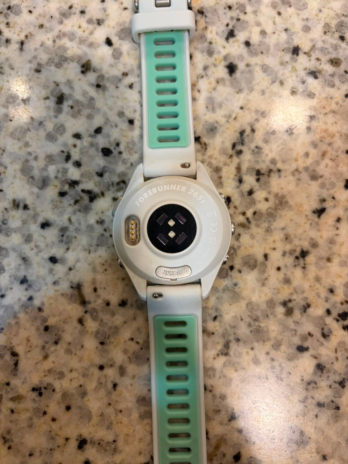 Garmin Forerunner 265S - Tela AMOLED
